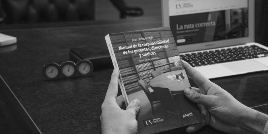 MANUAL DE LA RESPONSABILIDAD DE LOS GERENTES, DIRECTORES Y SINDICOS.